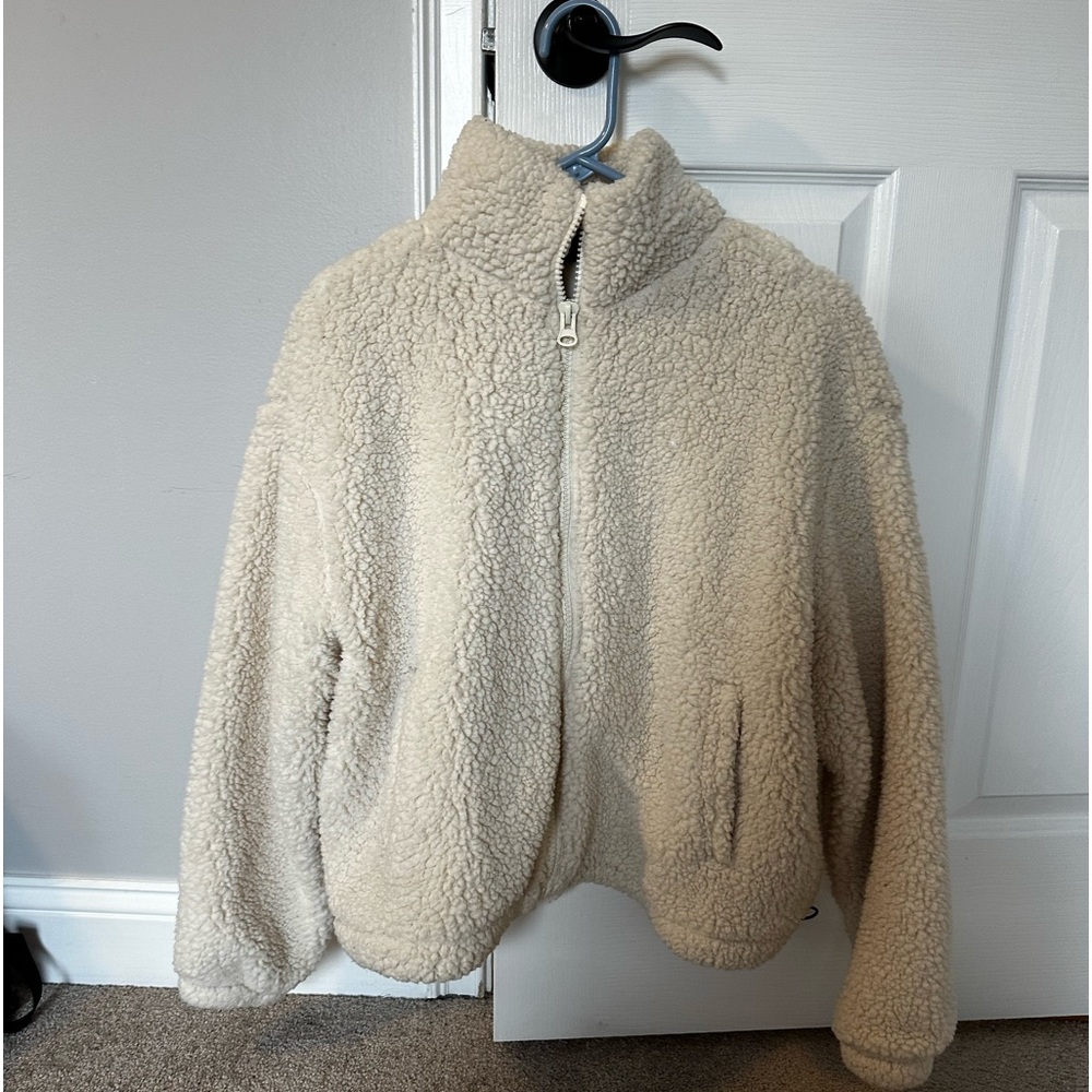 H&M BARELY WORN SHERPA